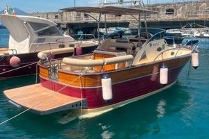 Gozzo Viveur 850 cabin anno 2012
