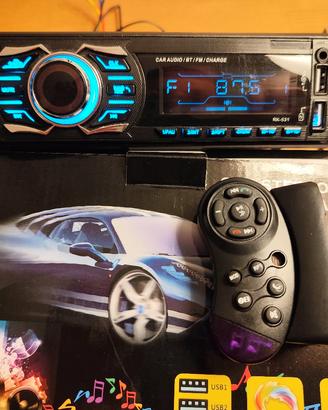 Autoradio 1 din bluetooth come Nuovo.