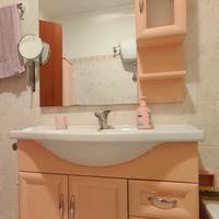 Mobile bagno rosa
