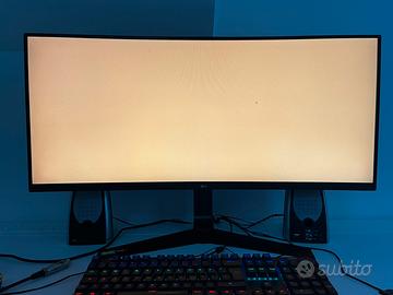 Monitor LG UltraGear 34" Curvo Gaming 144Hz