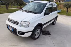 Fiat Panda 4x4 TASTO ELD GANCIO TRAINO -- 119000 k