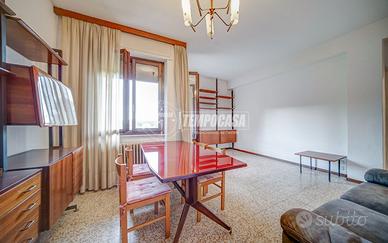 FERNO - TRILOCALE CON DOPPIO BALCONE E CANTINA