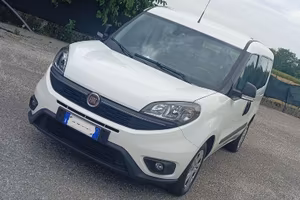 Fiat Doblo Doblò 1.6 MJT 105CV S&S PC-TN Cargo Bus