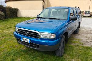 Mazda B2500 pick up