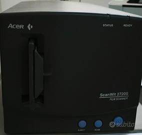 Scanner per diapositive + proiettore