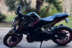 KTM Duke 125 2023