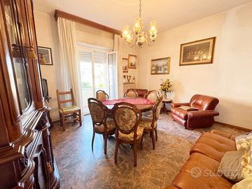 Appartamento di 110 mq - Piano Rialzato. U/1038