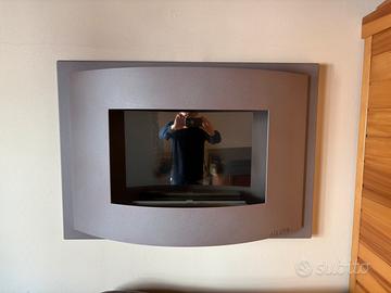 Biocamino da parete in acciaio