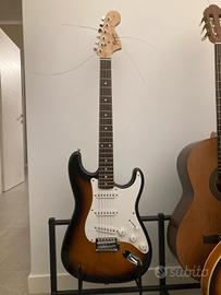 Squire Strat by Fender