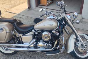 Yamaha XVS650 DragStar