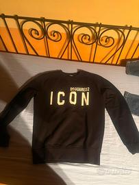 Completo Jeans e Maglia modello Dsquared2 S