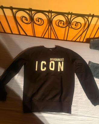 Completo Jeans e Maglia modello Dsquared2 S