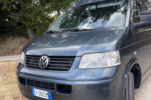 VW Transporter T5 2.5 TDI