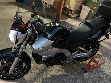 Suzuki GSR 600
