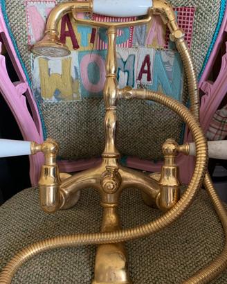 Rubinetto vintage in ottone per vasca da bagno