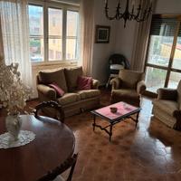 Appartamento indipendente garage grande e terreno