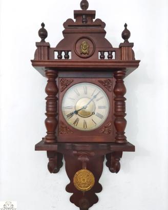 176196 Antico orologio a pendolo