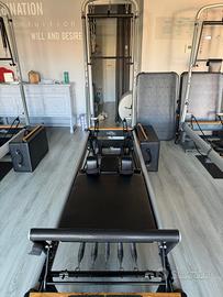 Reformer MVE peak pilates con tower