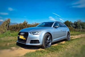 Splendida AUDI a4 avant