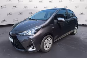 Toyota Yaris Hybrid 1.5 Hybrid Cool (prezzo r...