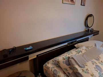 camera matrimoniale con armadio