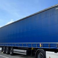 Semirimorchio centinato Schmitz