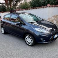 Ford Fiesta 1.4 5 porte GPL Titanium Euro 5