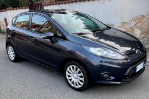 Ford Fiesta 1.4 5 porte GPL Titanium Euro 5
