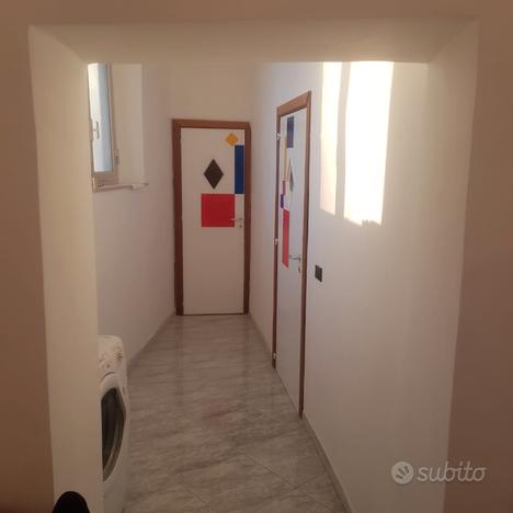 Casa/camere a studenti, singole/doppie, incluso sp