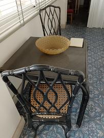 Tavoli e 4 sedie in rattan