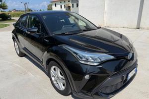 Toyota C-HR 1.8 Hybrid E-CVT Lounge
