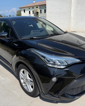 Toyota C-HR 1.8 Hybrid E-CVT Lounge