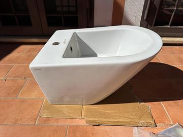 Bidet sospeso marca globo