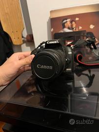 Canon EOS 1000D + accessori