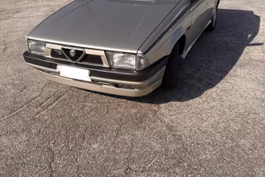 Alfa Romeo 75