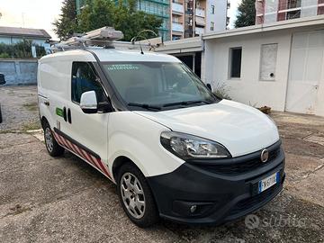 Fiat Doblo Doblò 1.4 T-Jet 16V Natural Power Loung