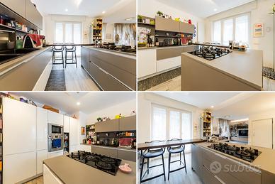 CUCINA STOSA CON ISOLA E BANCONE SNACK