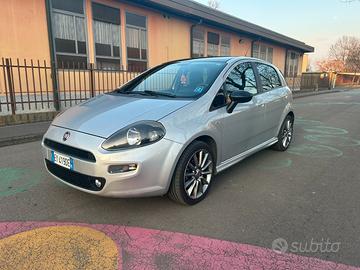 Fiat punto dell 2015 benzina euro 6B
