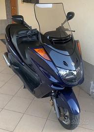 Yamaha majesty 250