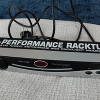 Behringer BTR 2000 - Accordatore a rack