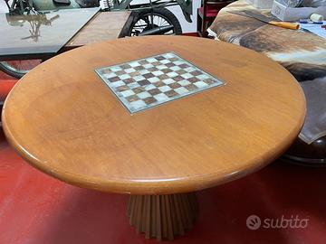 Tavolino tondo in legno