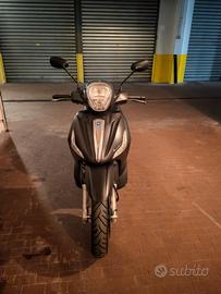 Piaggio Beverly 300