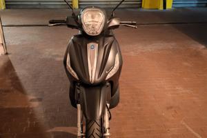 Piaggio Beverly 300