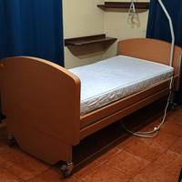 Letto elettrico per non autosufficienti o anziani