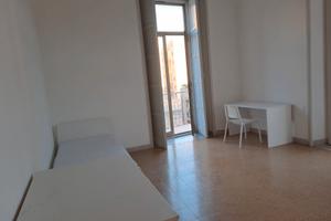 Stanza per studentessa non residente (pressi Econ)