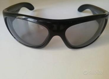 Classici occhiali da sole Gucci 1169