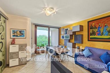 Appartamento di 98 m² con 3 locali e box auto a Mu