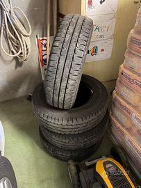 Michelin 215/70 r15 cp