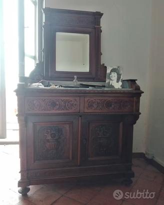 PETTINIERA E COMODINI EMILIANI  fine OTT