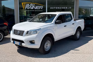 Nissan Navara 2.3 dCi 163cv 4WD Double Cab
